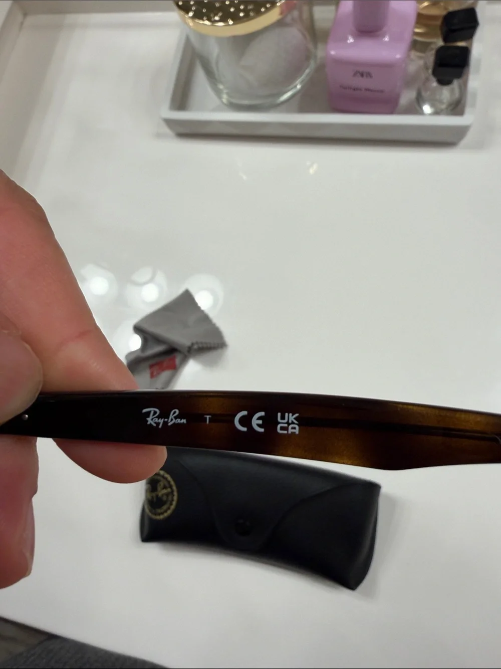 Ray-Ban Tortoiseshell Frame Sunglasses with Brown Lenses